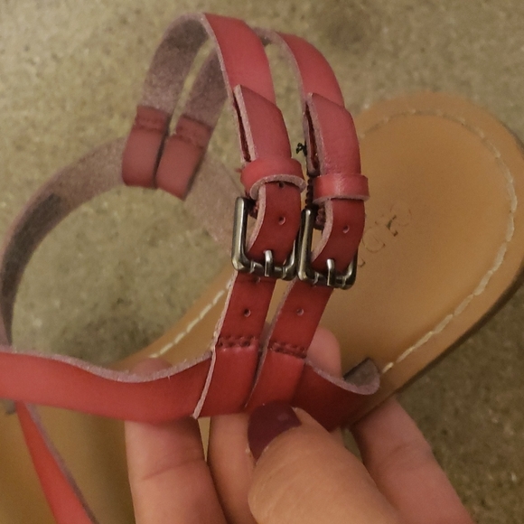 Old Navy Vegan Leather Double Buckle Strap Sandals - Picture 3 of 5